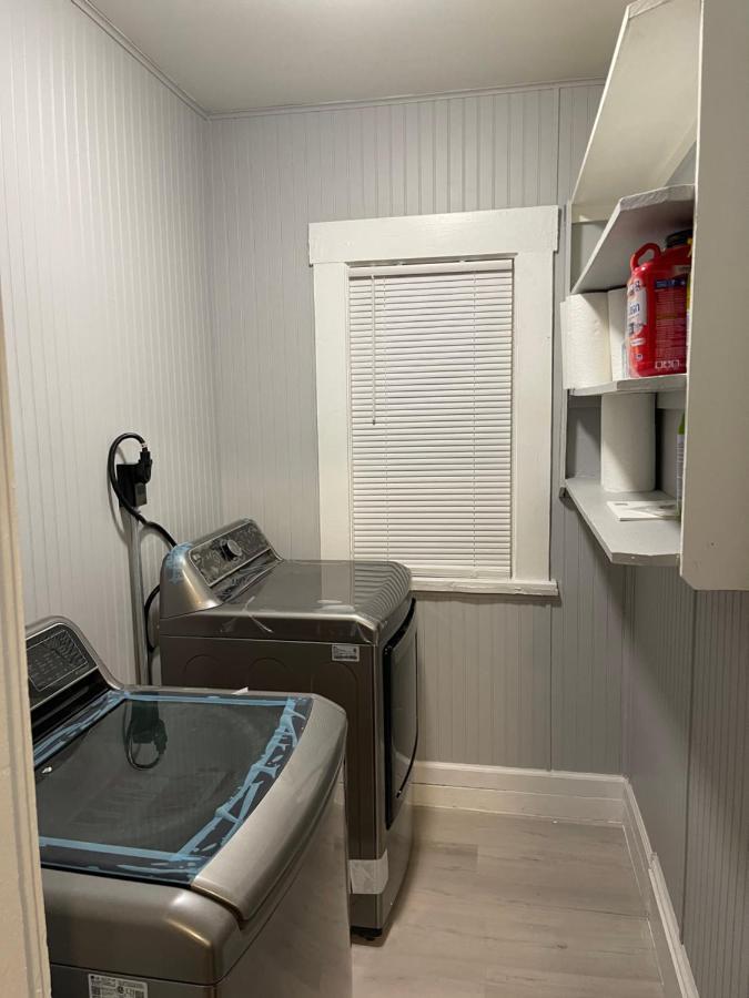 Fearlessrose Vacation Rental Springfield Buitenkant foto